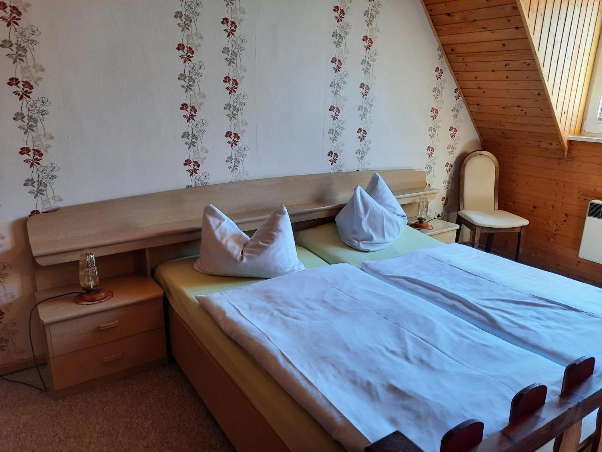 Lacky - Kleines Familienreihenmittelhaus In Grieben Hiddensee المظهر الخارجي الصورة